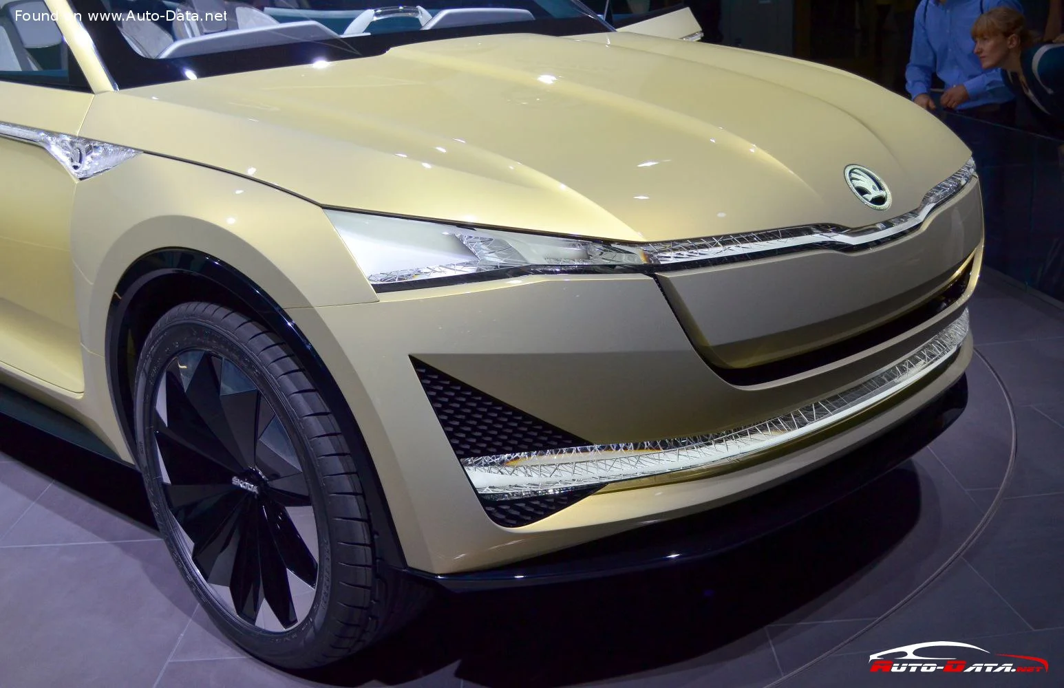 Skoda Vision (306 Hp) Electric2017 - thumbnail 5