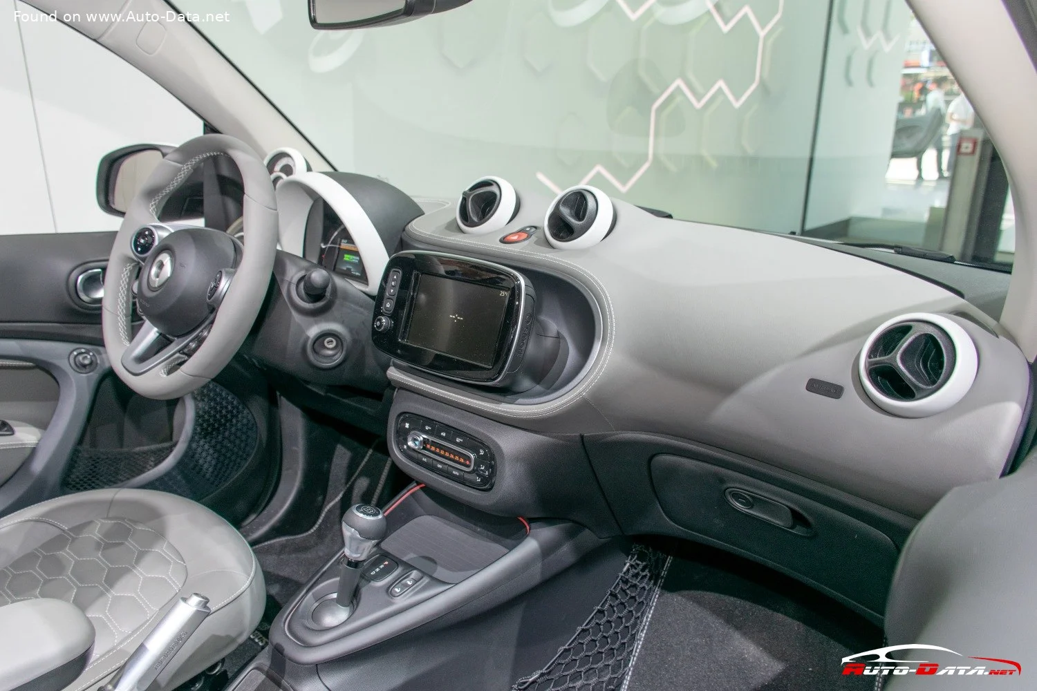 Smart EQ fortwo 17.2 kWh (82 Hp)2020 - thumbnail 11