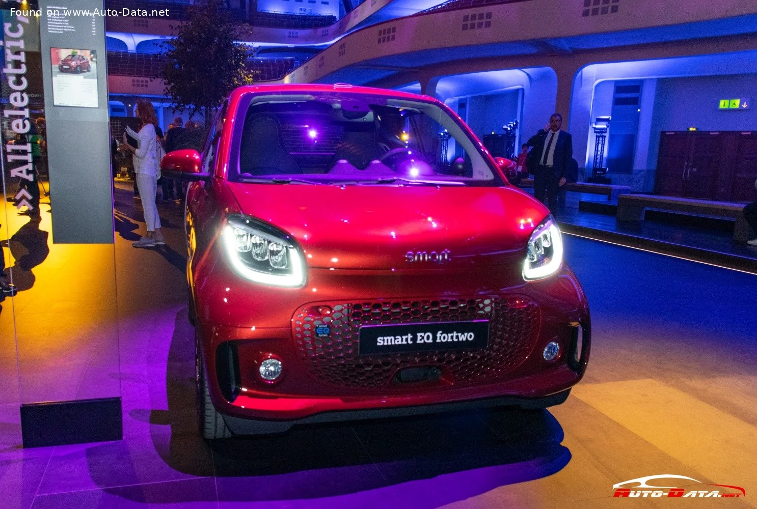 Smart EQ fortwo 17.2 kWh (82 Hp)2020 - thumbnail 12