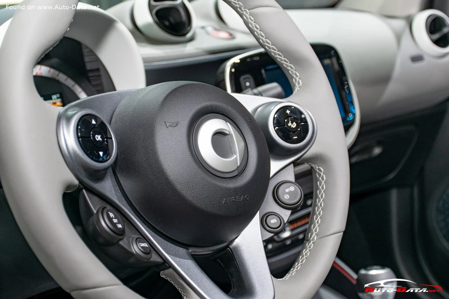 Smart EQ fortwo 17.2 kWh (82 Hp)2020 - thumbnail 10