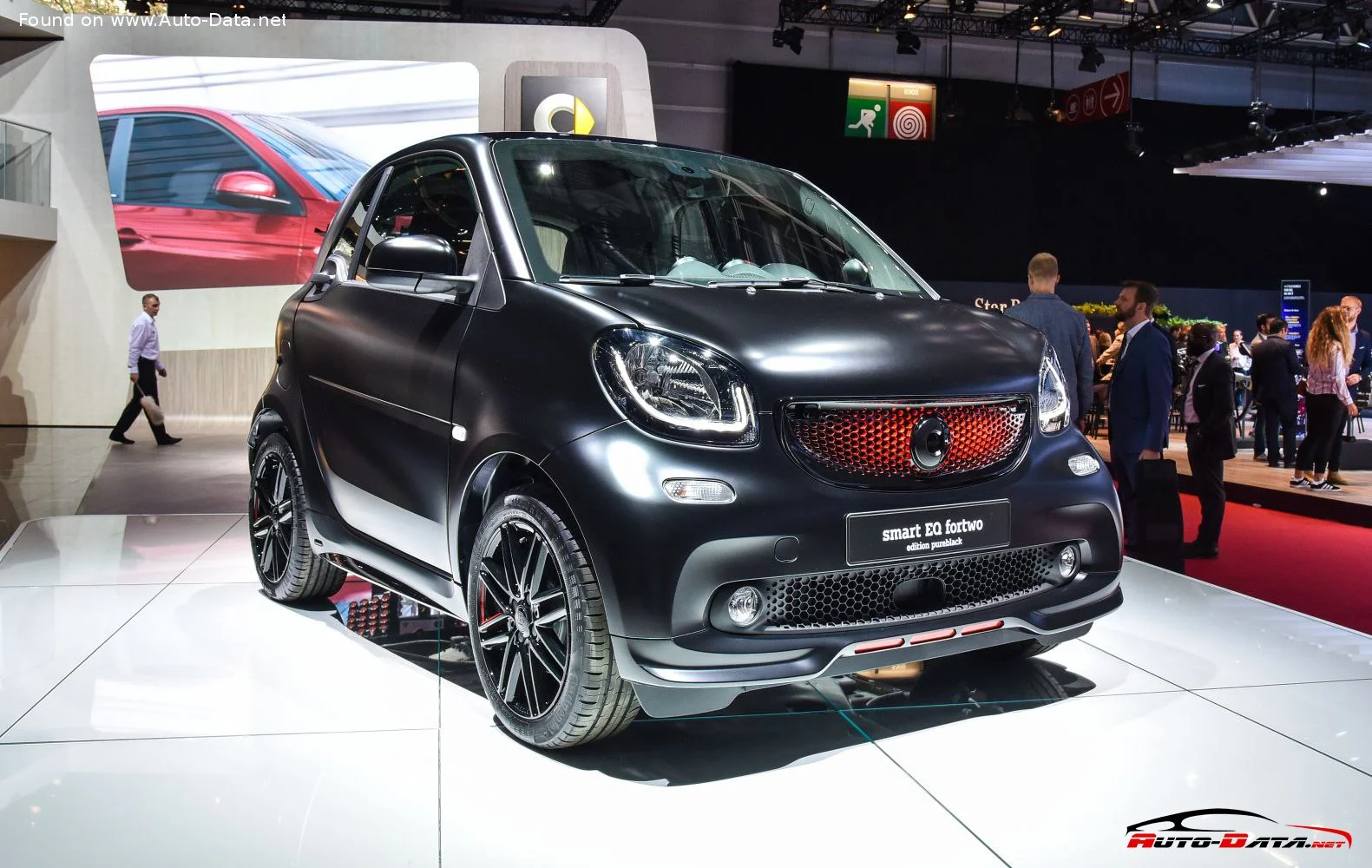 Smart EQ fortwo 17.6 kWh (82 Hp)2018 - 2019 thumbnail 3