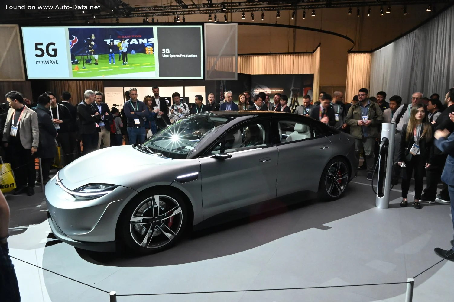 Sony Vision-S 01 (544 Hp) AWD Electric2020 - - 1