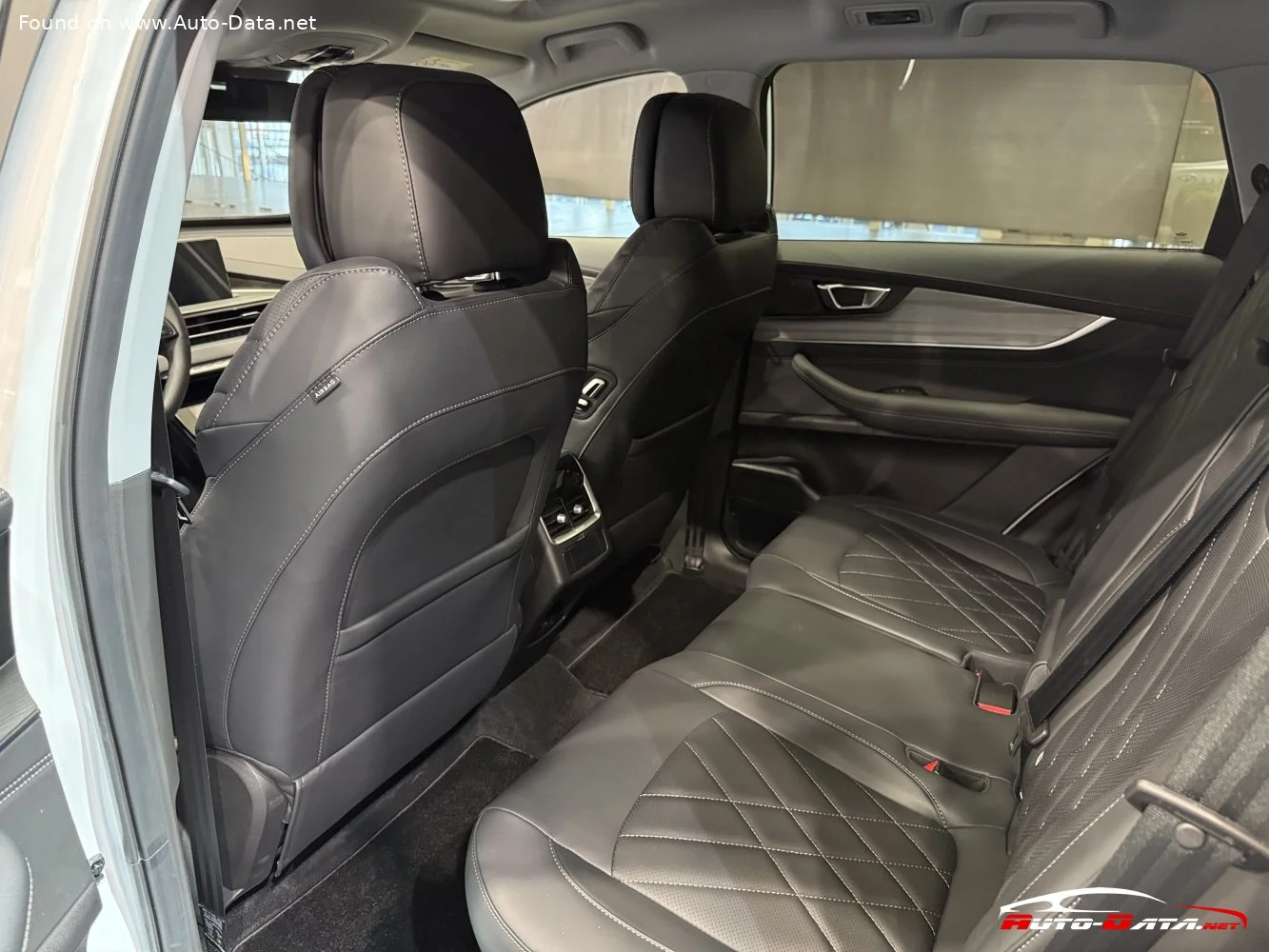 Sportequipe 8 1.5 (317 Hp) Plug-in Hybrid DHT2023 - thumbnail 9