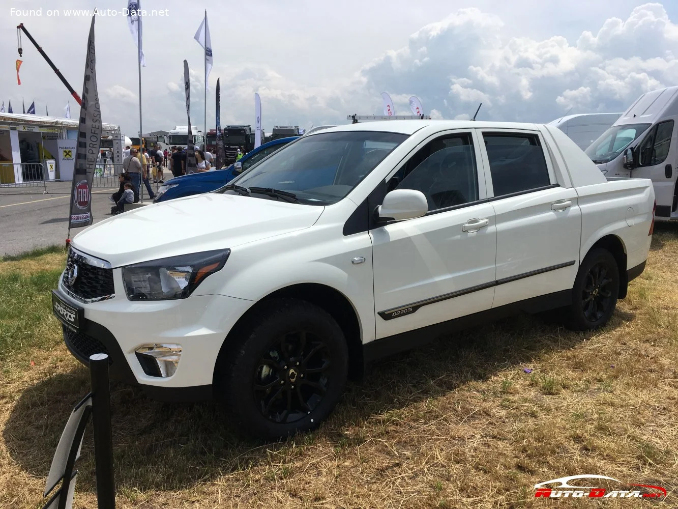 SsangYong Korando Sports 2.2 eXDi 220 VGT (178 Hp)2017 - 2023 - 1