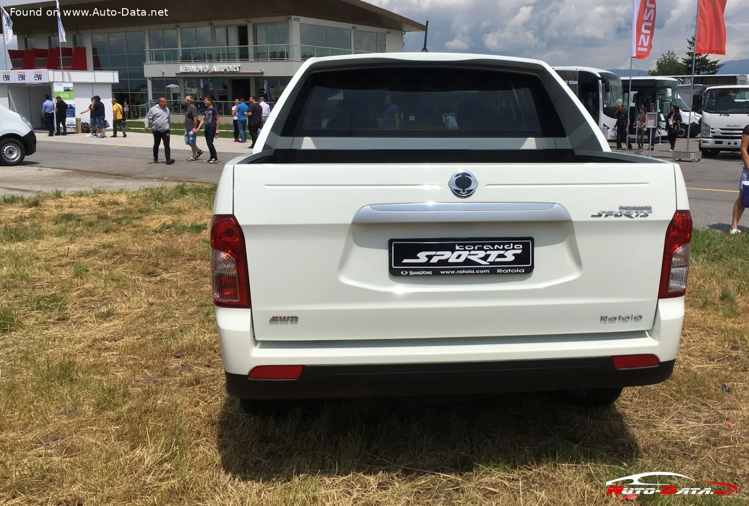 SsangYong Korando Sports 2.2 eXDi 220 VGT (178 Hp)2017 - 2023 thumbnail 4