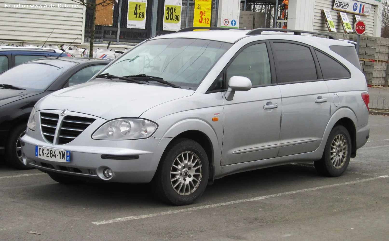 SsangYong Rodius 2.7 20V (163 Hp)2004 - 2013 - 1
