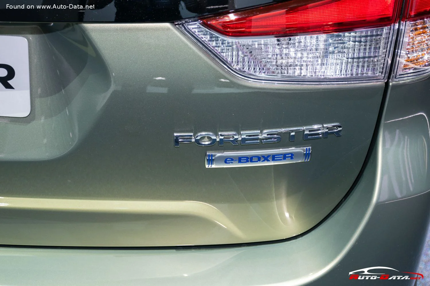 Subaru Forester 2.0 e-Boxer (150 Hp) AWD Lineartronic2018 - 2021 thumbnail 4