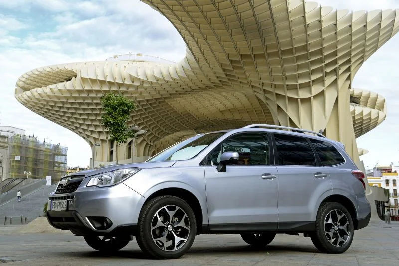Subaru Forester 2.0 (150 Hp) 4WD2012 - 2015 - 1