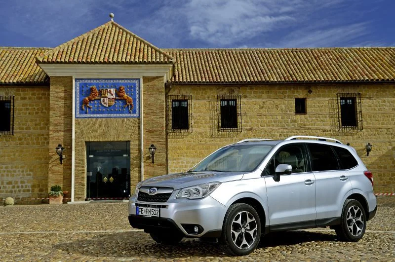 Subaru Forester 2.0 (150 Hp) 4WD2012 - 2015 thumbnail 8