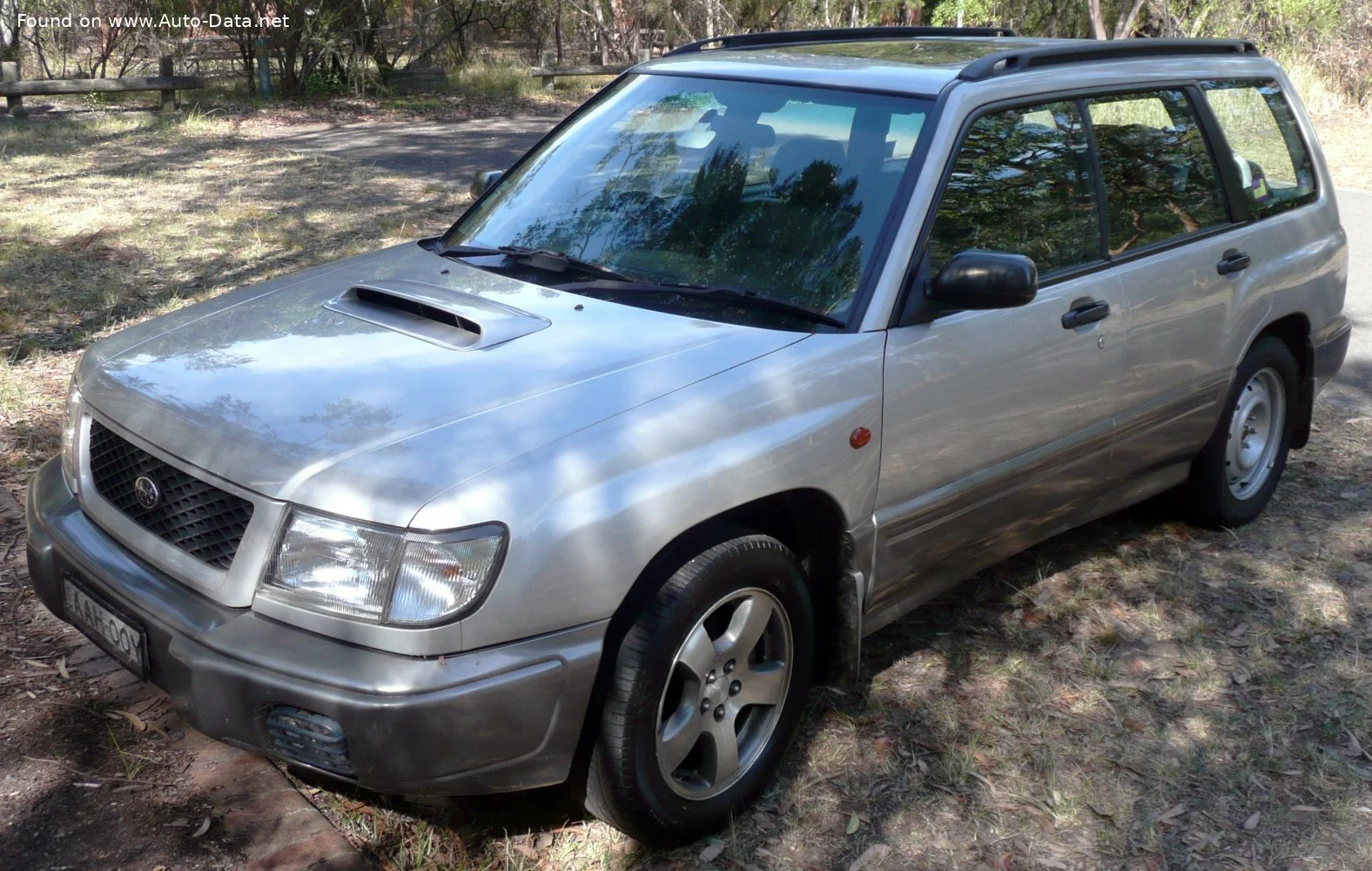 Subaru Forester 2.0 (122 Hp)1997 - 2000 thumbnail 3