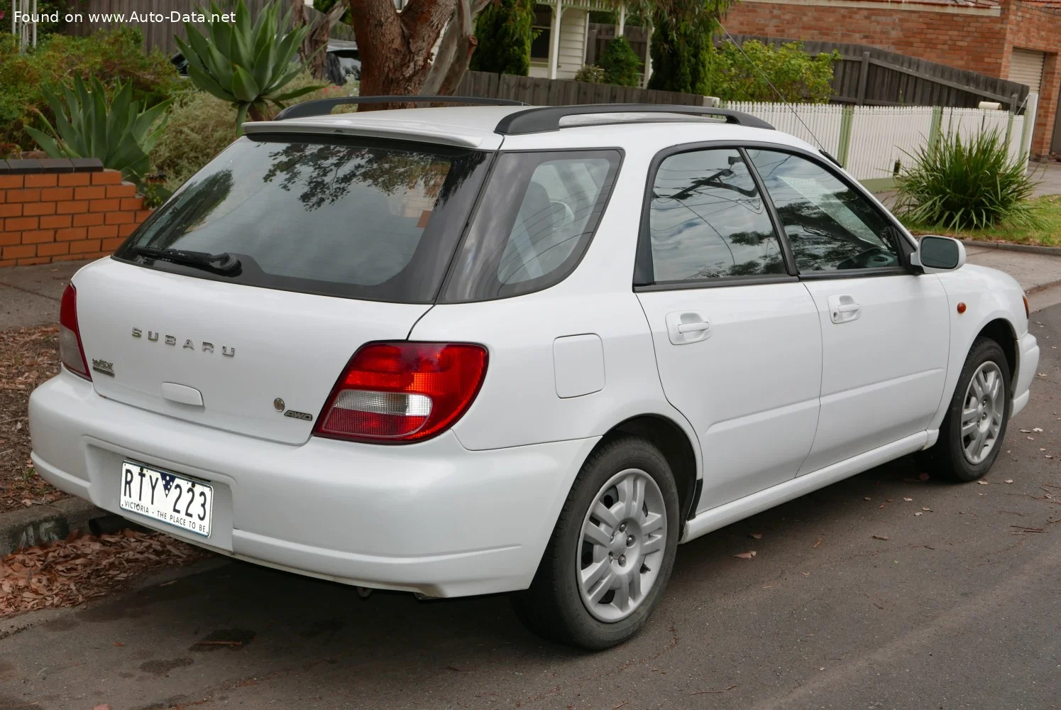 Subaru Impreza 1.6i 16V (95 Hp) 4WD2000 - 2002 thumbnail 2