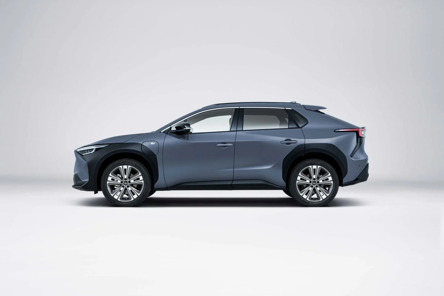 Subaru Solterra 71.4 kWh (204 Hp) BEV2022 - thumbnail 3