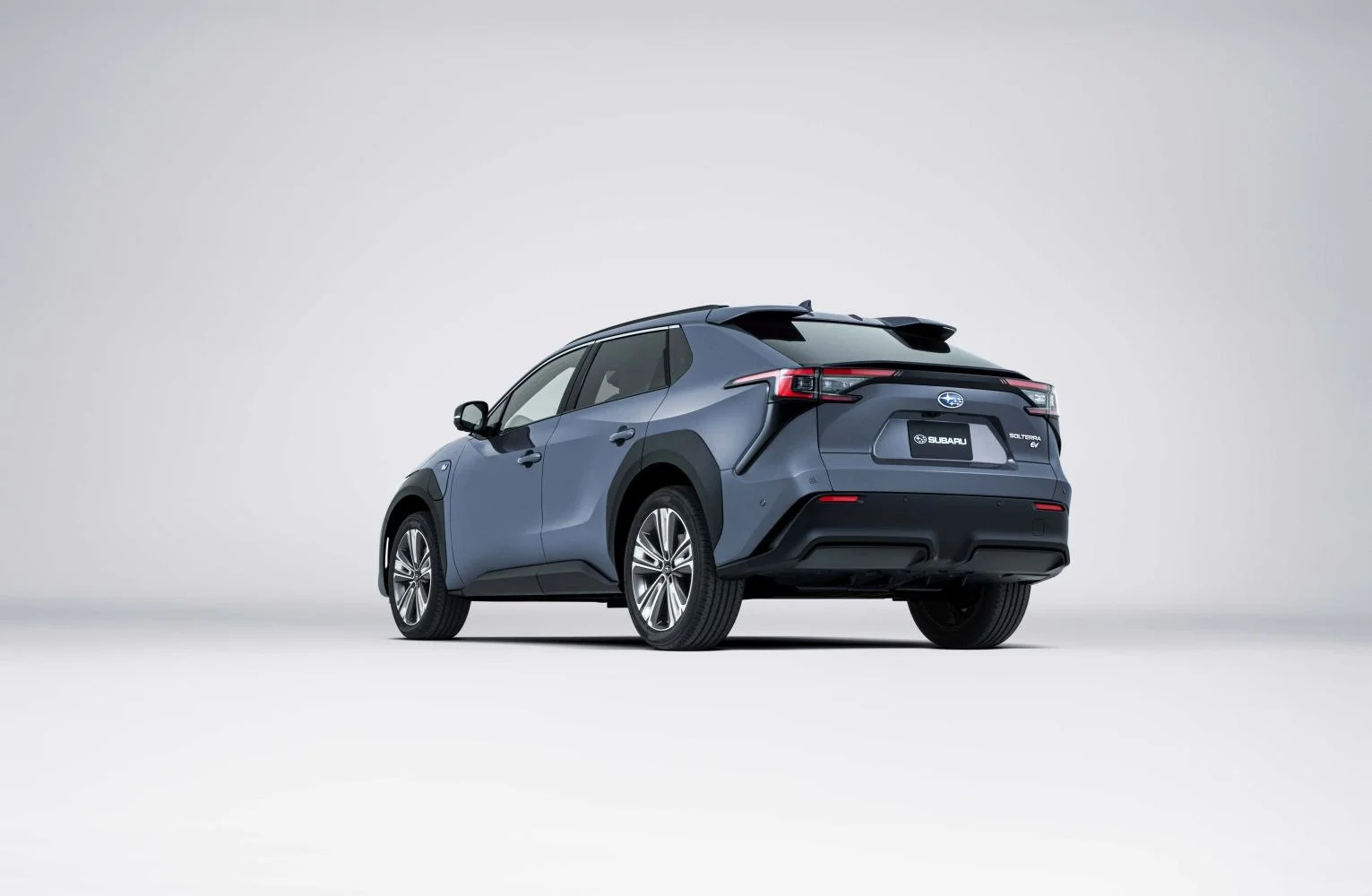 Subaru Solterra 71.4 kWh (204 Hp) BEV2022 - thumbnail 4