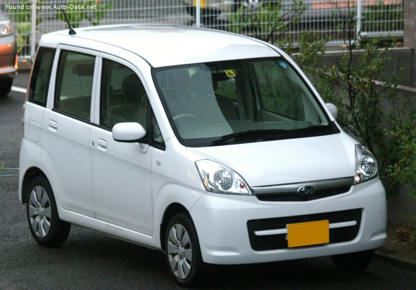 Subaru Stella 0.7 (64 Hp) Custom RS2006 - 2011 - 1