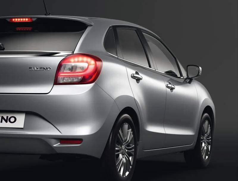 Suzuki Baleno 1.0 BOOSTERJET (111 Hp)2015 - 2019 thumbnail 9