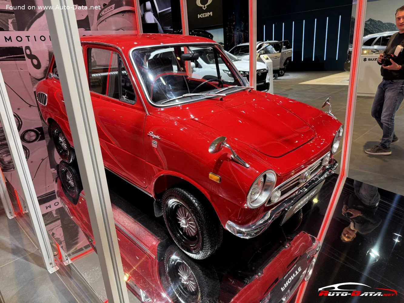 Suzuki Fronte Suzuki Fronte (facelift 1969) - 1
