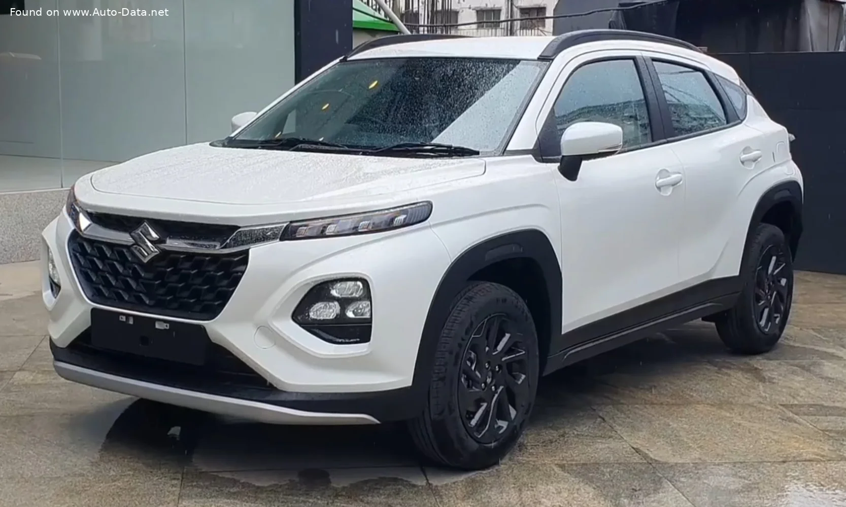 Suzuki Fronx 1.0 Turbo Boosterjet (100 Hp) Mild Hybrid2023 - - 1
