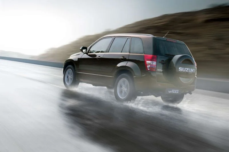 Suzuki Grand Vitara 1.6 (106 Hp) 4x4 3d2012 - 2015 thumbnail 4