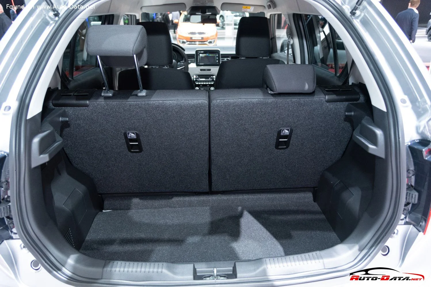 Suzuki Ignis 1.2 DualJet (90 Hp)2016 - 2019 thumbnail 10