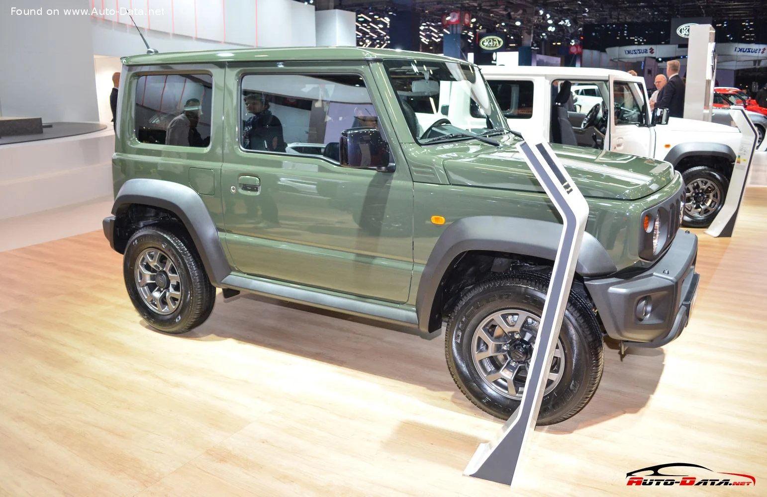 Suzuki Jimny 1.5 (102 Hp) ALLGRIP PRO2018 - - 1