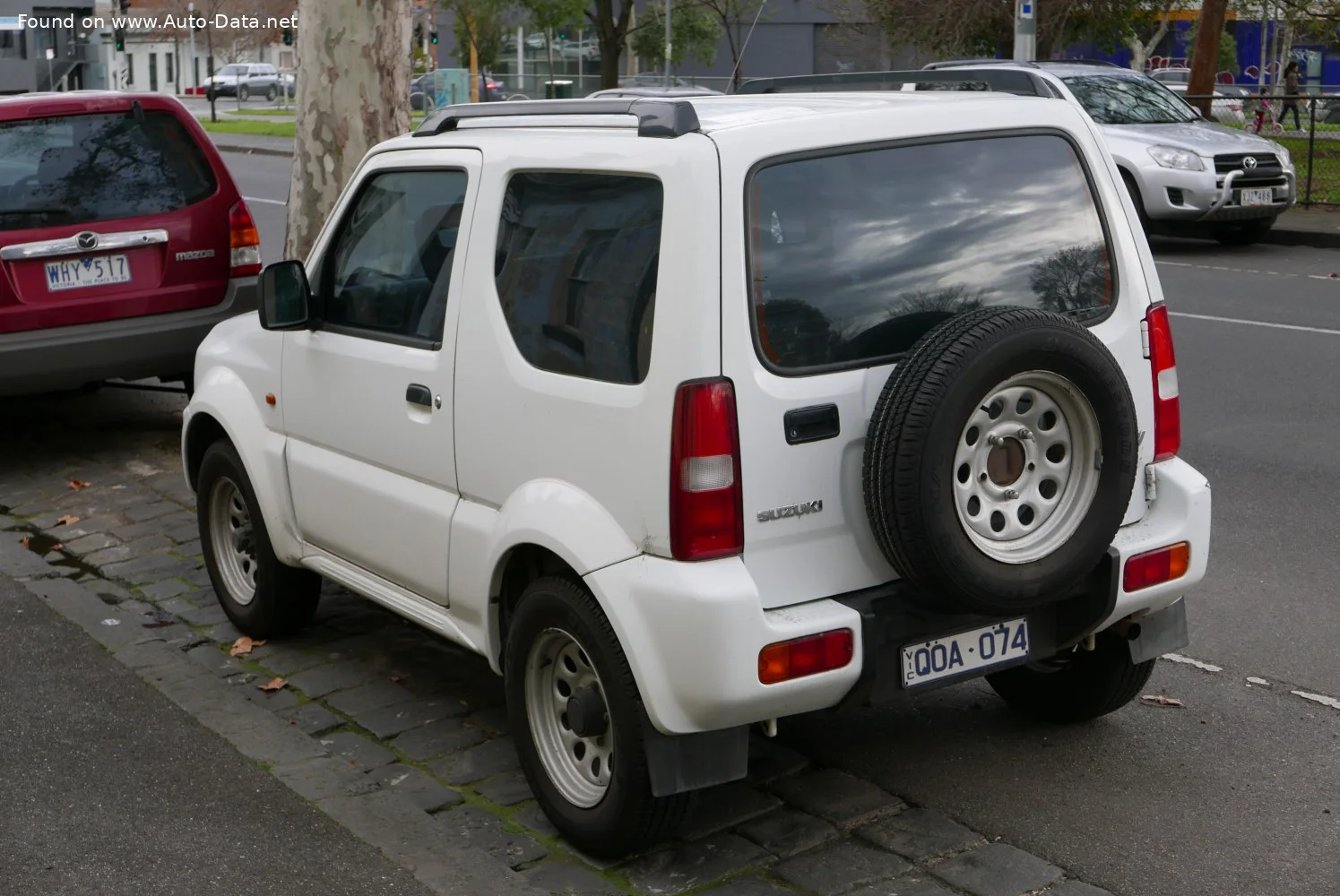 Suzuki Jimny 0.7 i 12V Turbo (64 Hp)2000 - 2005 thumbnail 2
