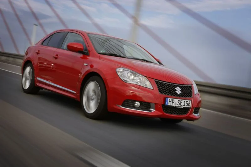 Suzuki Kizashi 2.4 (178 Hp)2009 - 2016 thumbnail 17