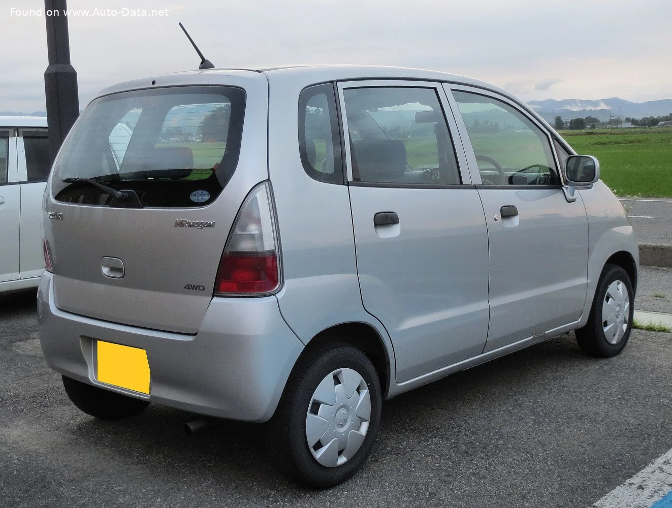 Suzuki MR Wagon 0.7 i 12V (54 Hp) 2WD2001 - 2006 thumbnail 4