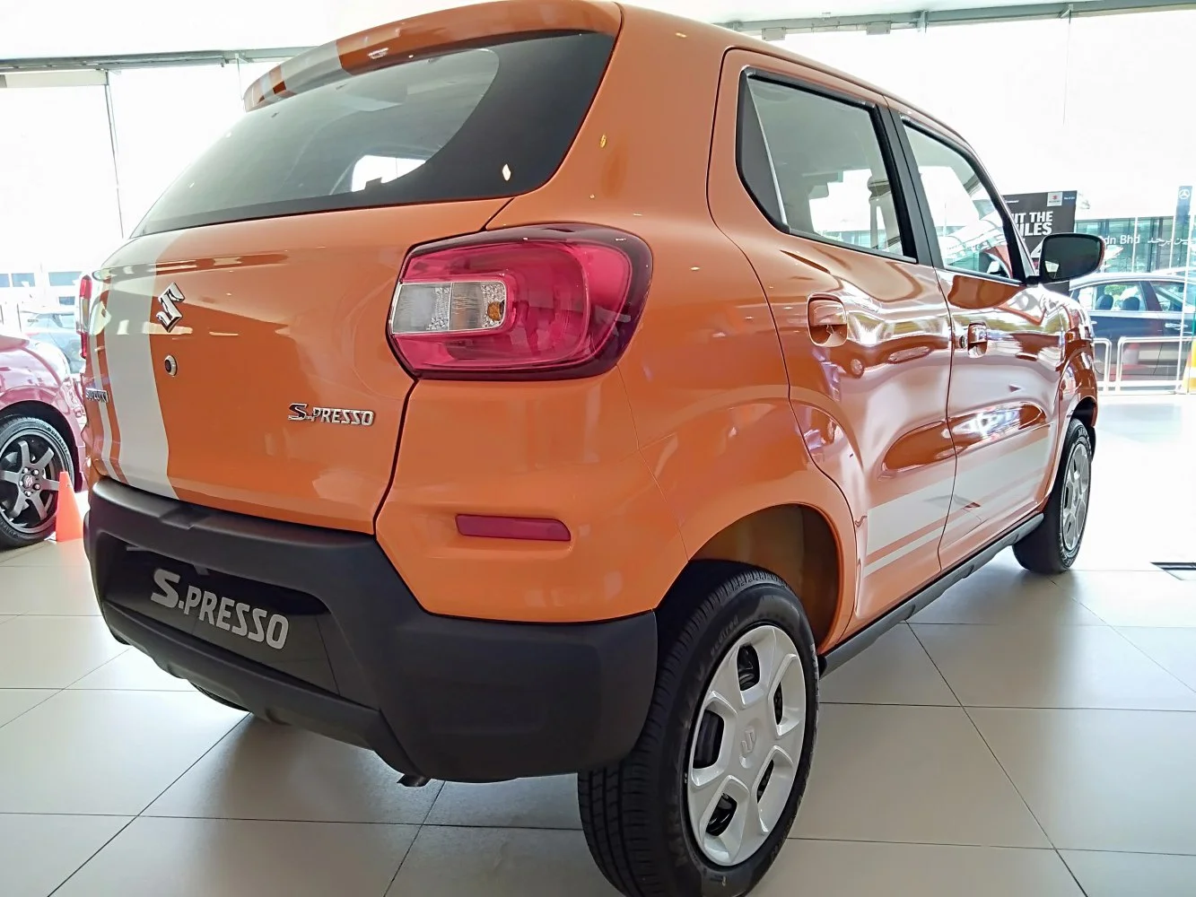 Suzuki S-Presso 1.0i (68 Hp)2019 - thumbnail 2