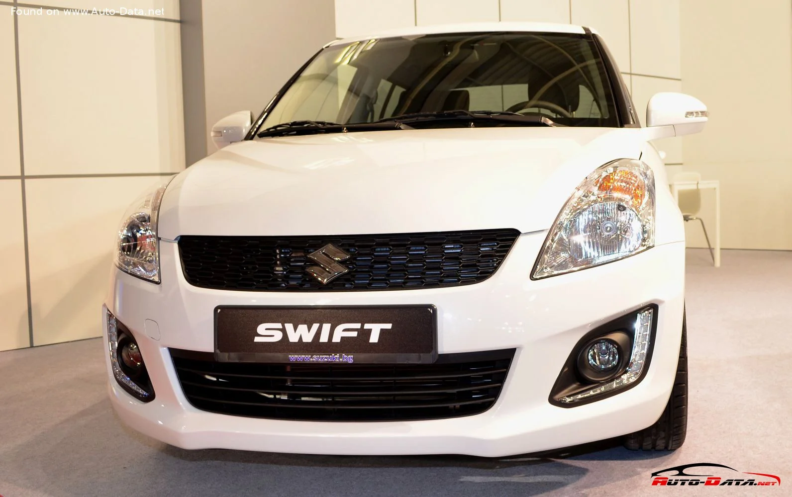 Suzuki Swift 1.2 (90 Hp) ECO 5d2013 - 2017 thumbnail 17