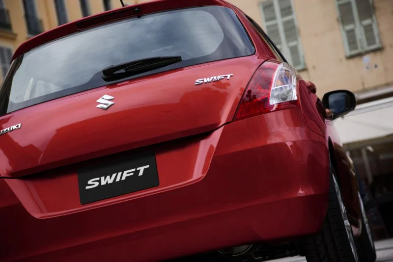 Suzuki Swift 1.2 (90 Hp) ECO 5d2013 - 2017 thumbnail 6