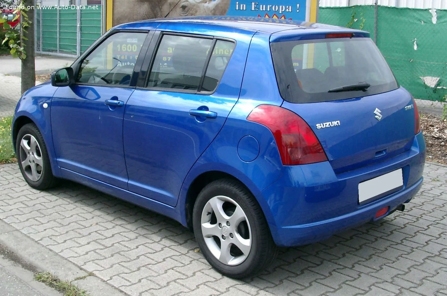 Suzuki Swift 1.3 DDiS (70 Hp)2004 - 2010 thumbnail 8