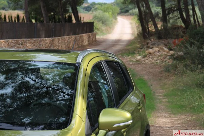 Suzuki SX4 S-Cross 1.6 DDIS (120 Hp)2013 - 2016 thumbnail 6