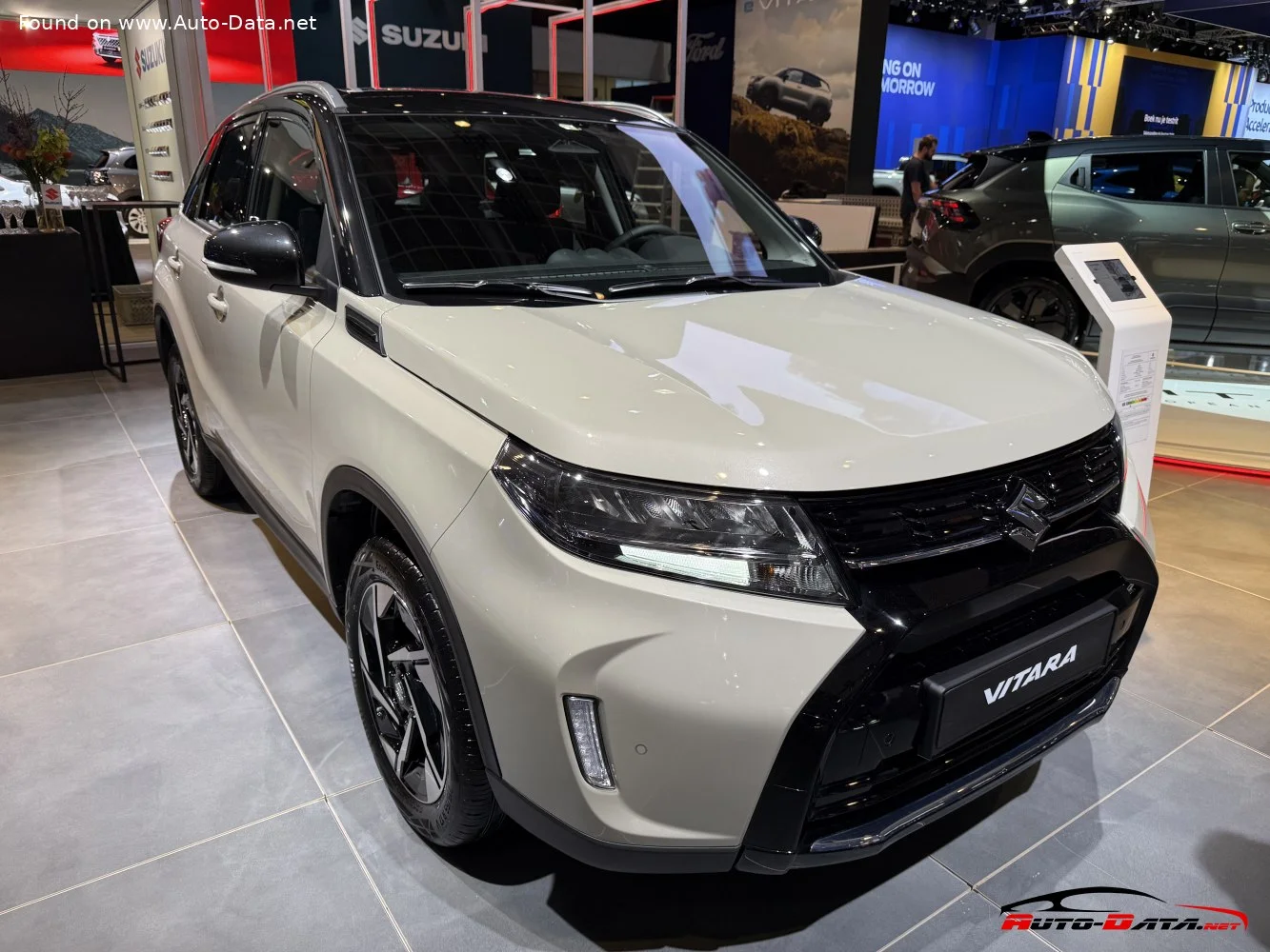 Suzuki Vitara 1.4 BOOSTERJET (129 Hp) Mild Hybrid2024 - thumbnail 4