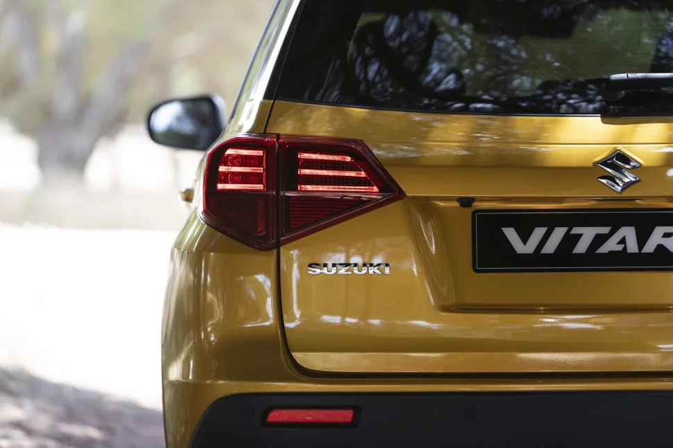 Suzuki Vitara 1.0 BOOSTERJET (112 Hp)2018 - 2020 thumbnail 16