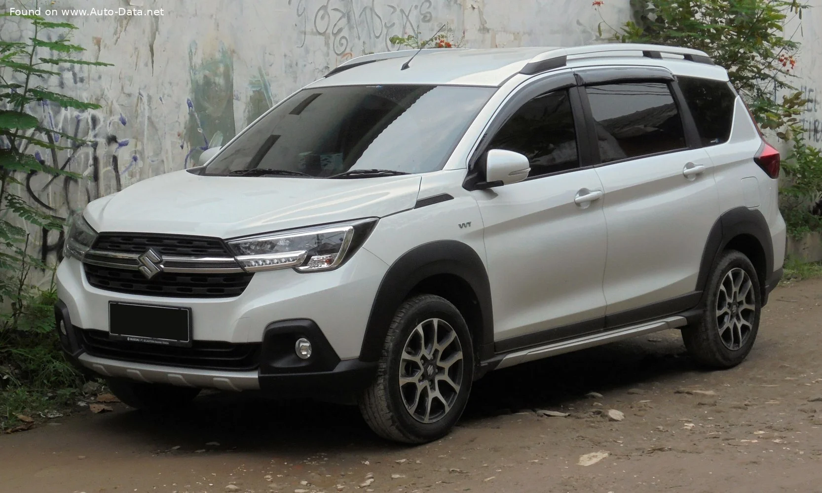 Suzuki XL7 1.5i (105 Hp)2020 - thumbnail 3