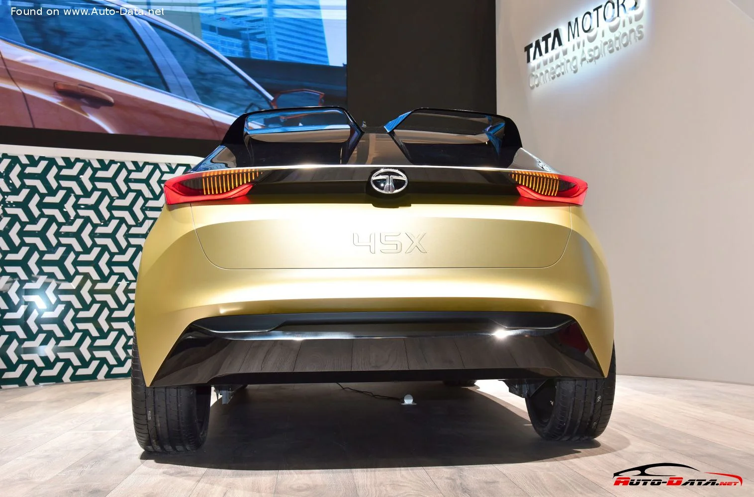 Tata 45X Tata 45X thumbnail 12