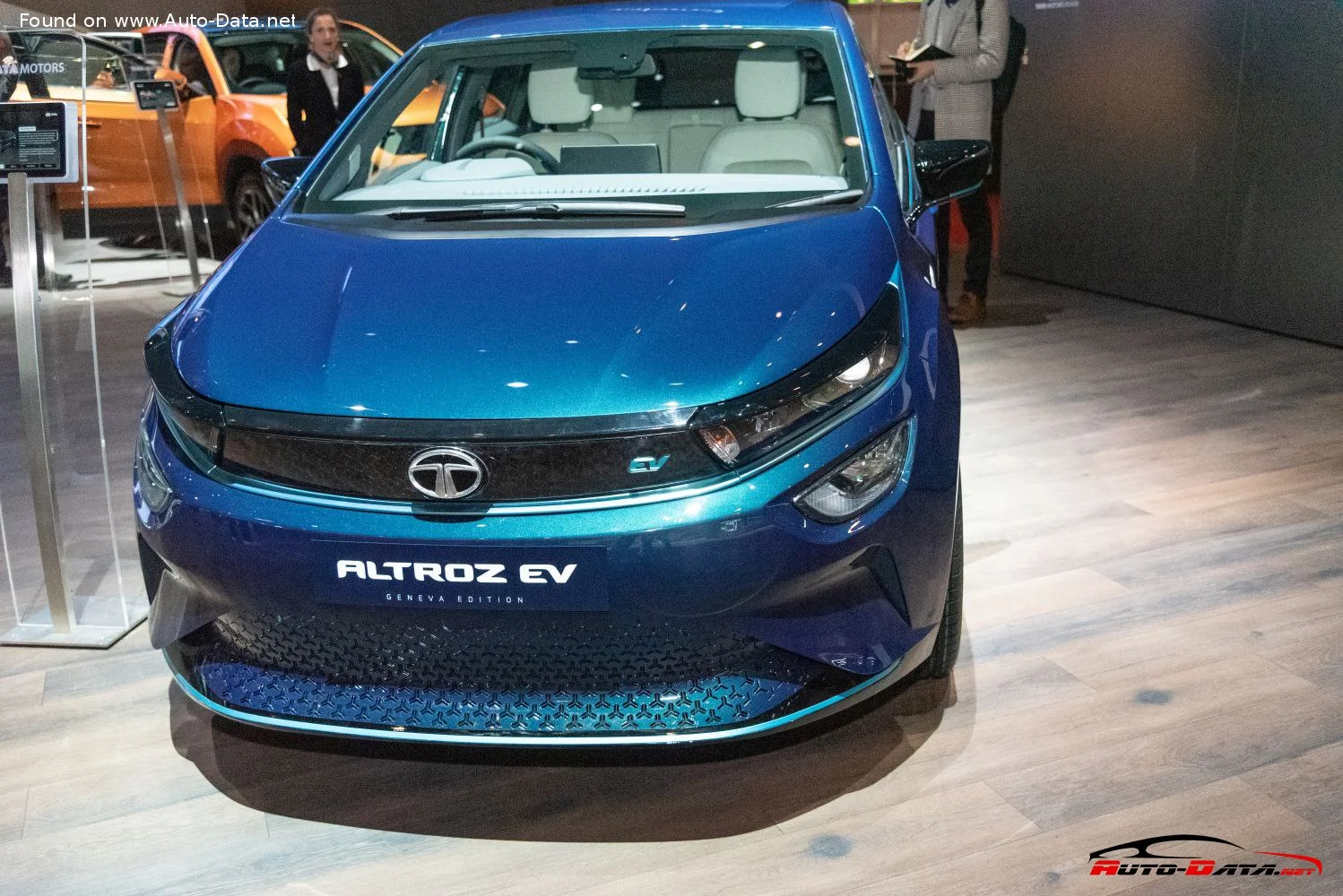 Tata Altroz 1.2i (102 Hp)2019 - 2025 thumbnail 5