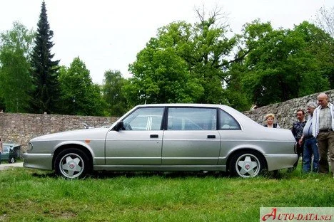 Tatra T700 3.5 i V8 16V (168 Hp)1996 - 1999 thumbnail 2