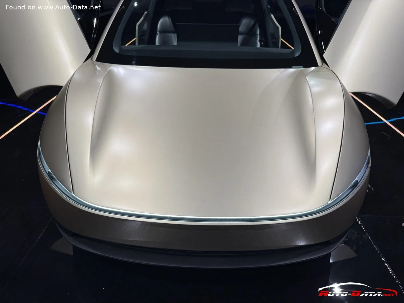 Tesla Cybercab Tesla Cybercab concept thumbnail 5