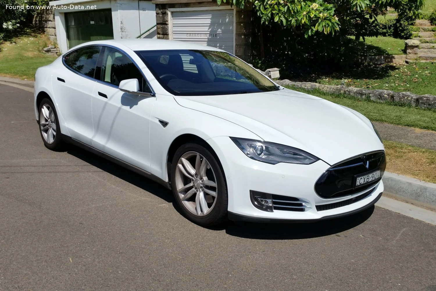 Tesla Model S 60 60 kWh (302 Hp)2012 - 2015 thumbnail 3