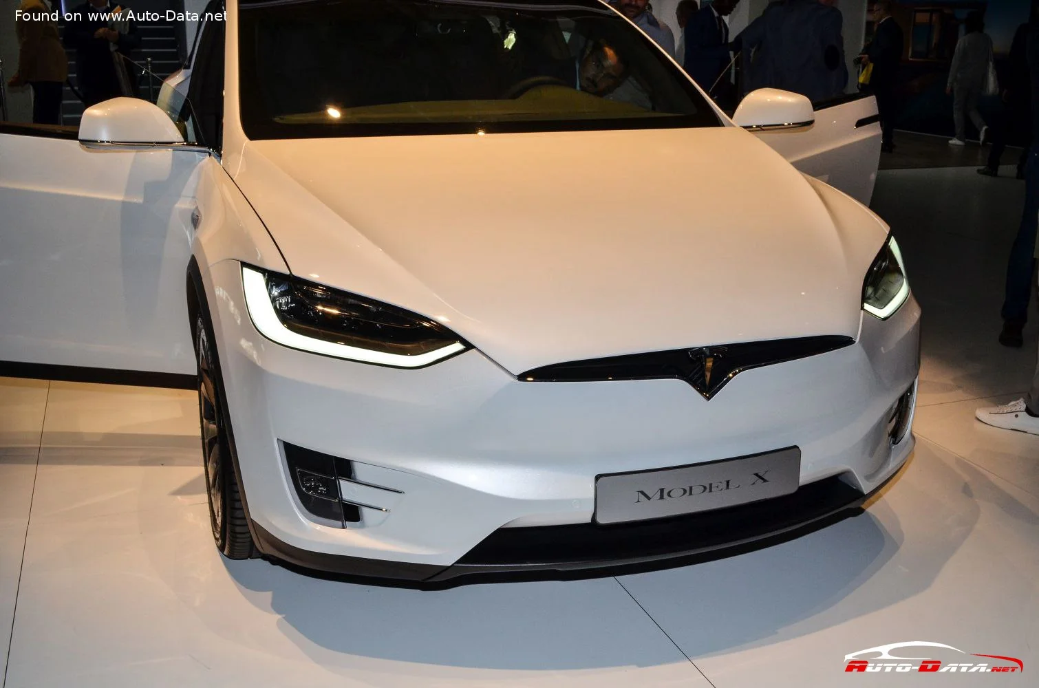 Tesla Model X 100D 100 kWh (422 Hp) Dual Motor AWD2017 - 2019 thumbnail 10
