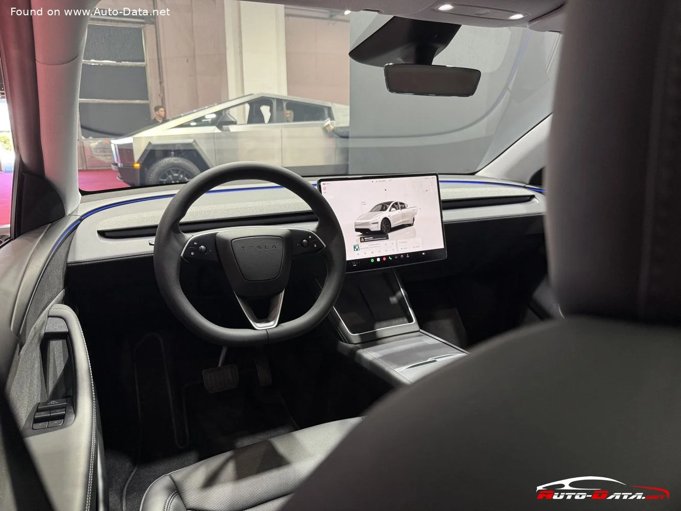 Tesla Model Y 62.5 kWh (299 Hp)2025 - thumbnail 11