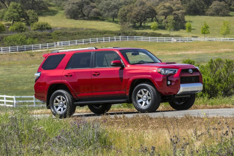 Toyota 4Runner 4.0 V6 24V (270 Hp) 4x4 Automatic2013 - 2024 thumbnail 5
