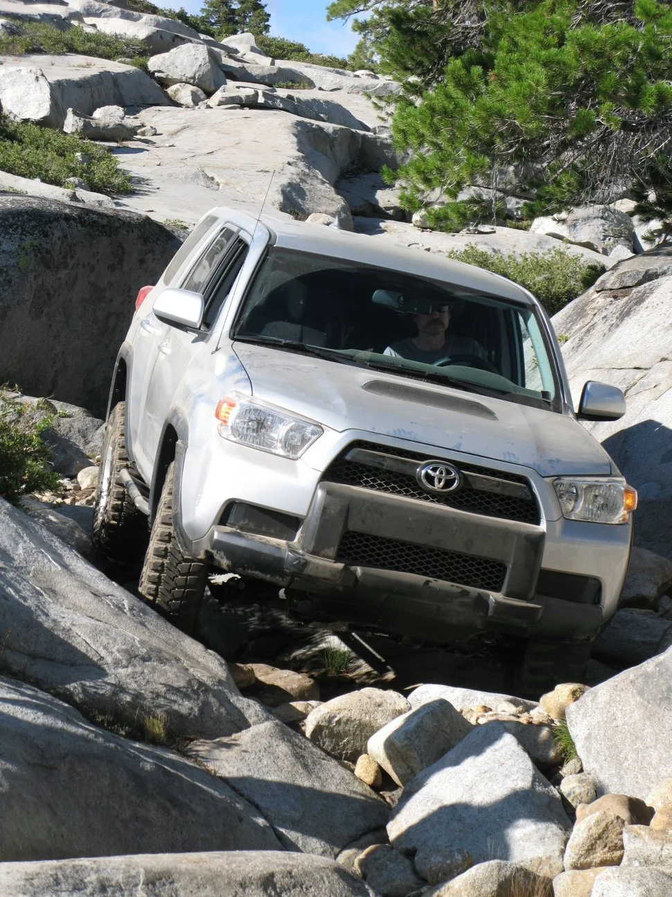 Toyota 4Runner 2.7 16V (157 Hp) Automatic2009 - 2010 thumbnail 4