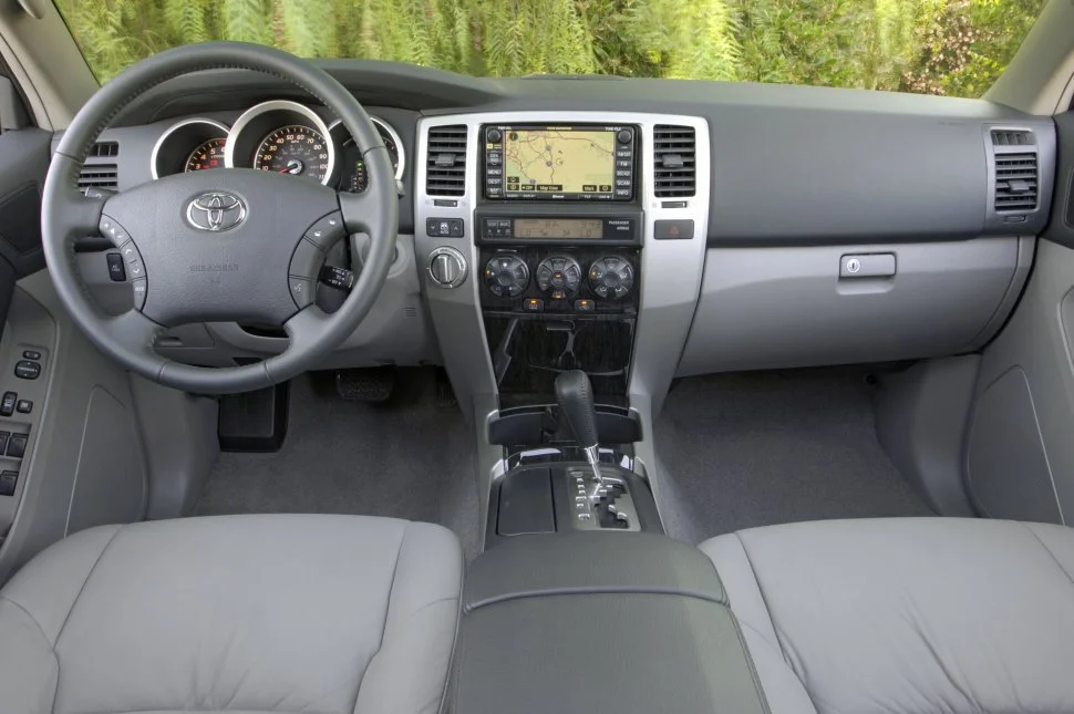 Toyota 4Runner 4.0i V6 24V (236 Hp) 4x4 Automatic2005 - 2009 thumbnail 14