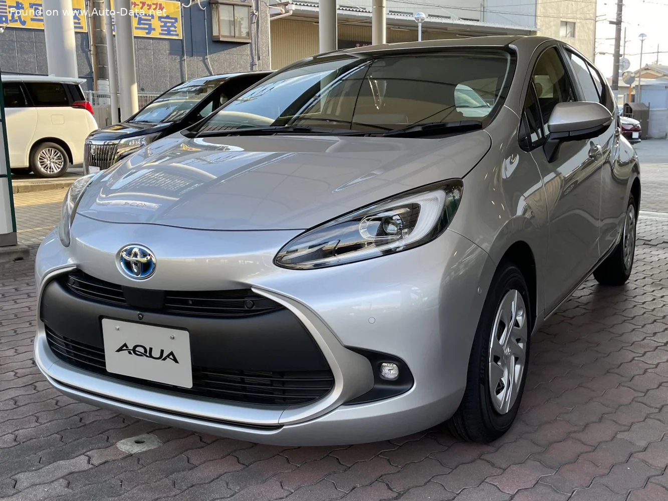 Toyota Aqua modeli