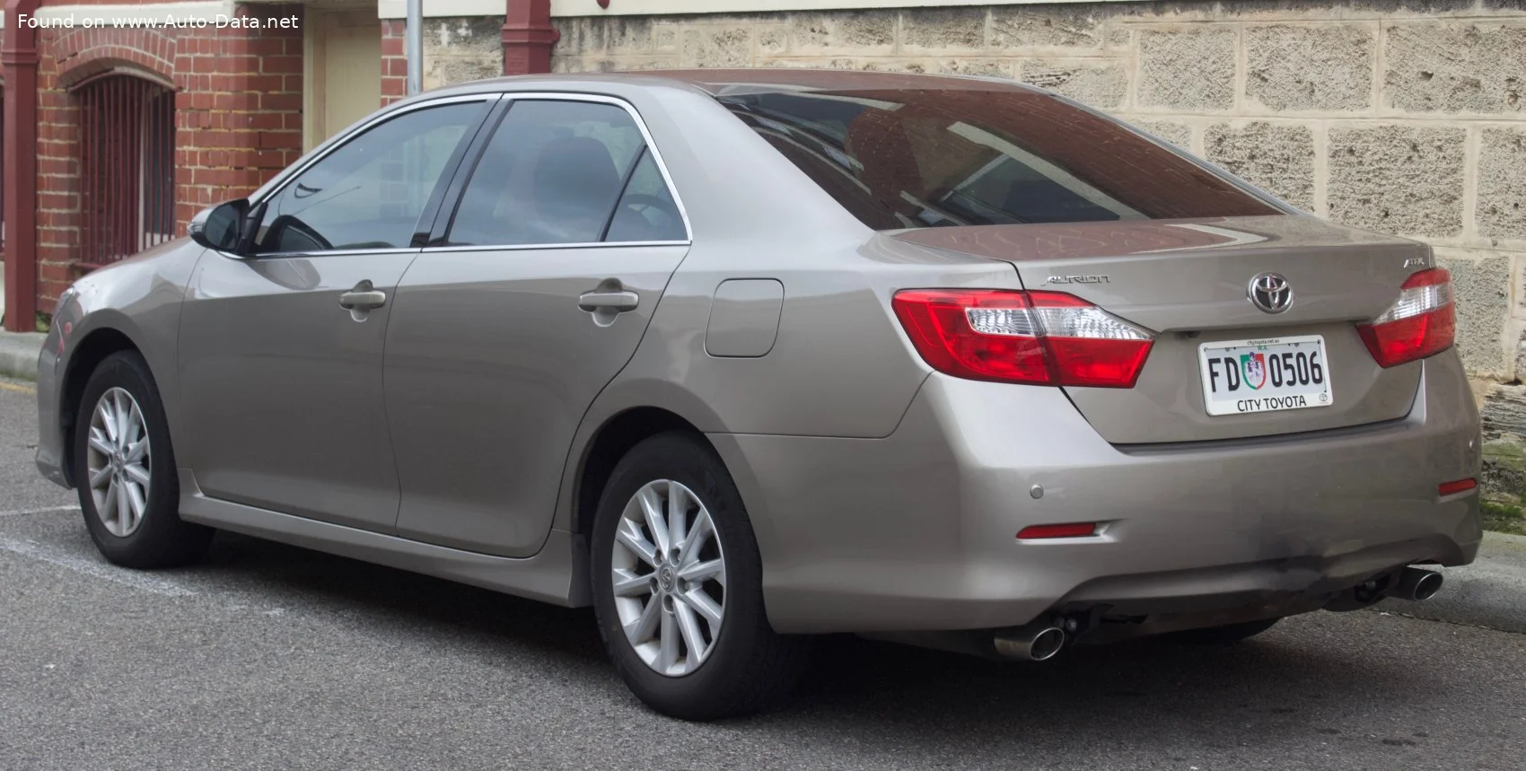 Toyota Aurion 3.5 V6 (272 Hp) Automatic2014 - 2017 thumbnail 2