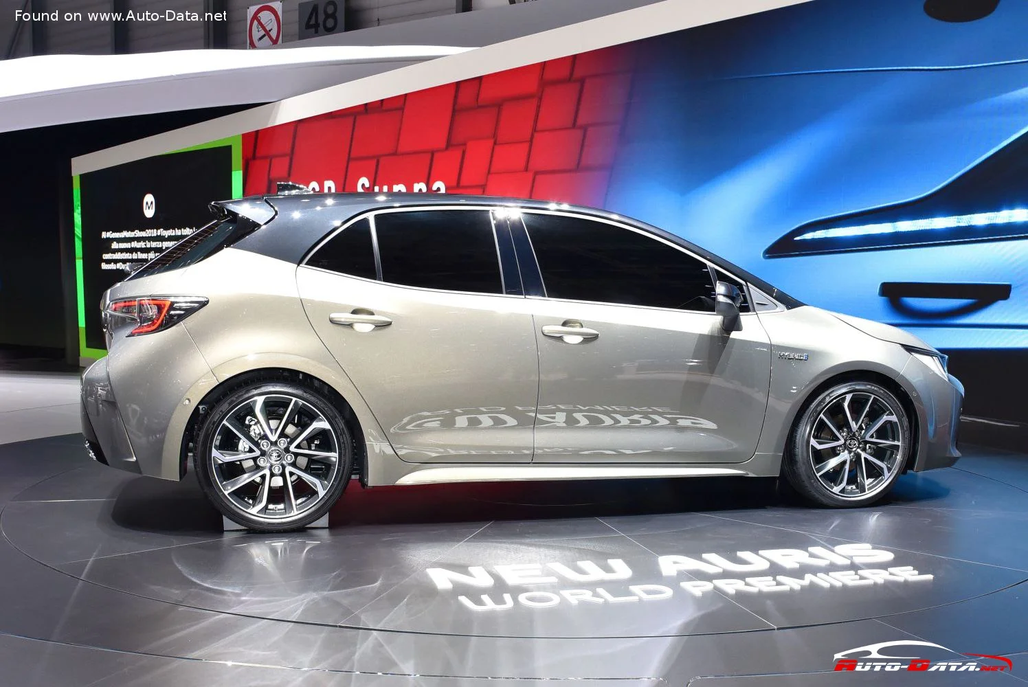 Toyota Auris 2.0 (170 Hp) CVT2018 - thumbnail 11