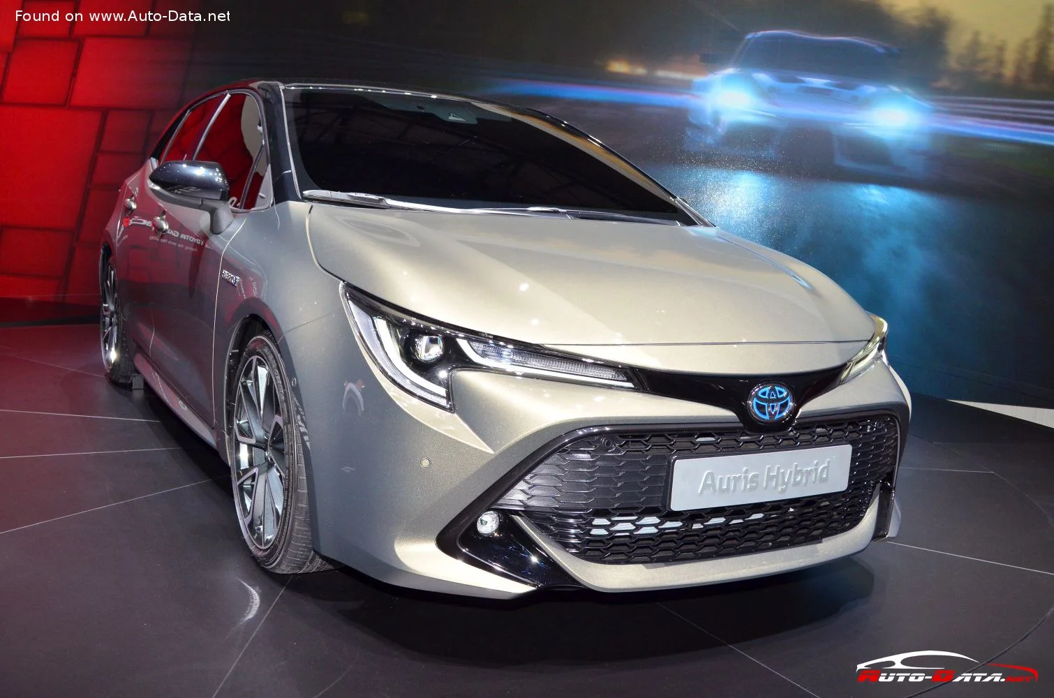 Toyota Auris 2.0 (170 Hp) CVT2018 - thumbnail 3