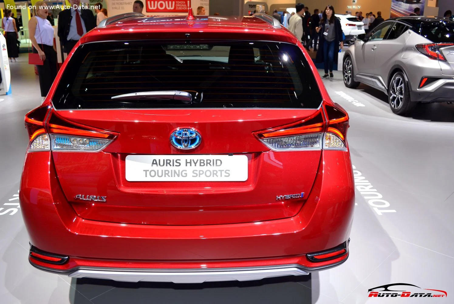 Toyota Auris 1.2 (116 Hp) start&stop2015 - 2018 thumbnail 4